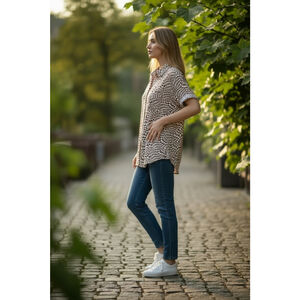 Wildfang Essential Short Sleeve Button Up Dizzy Check Blouse NWT